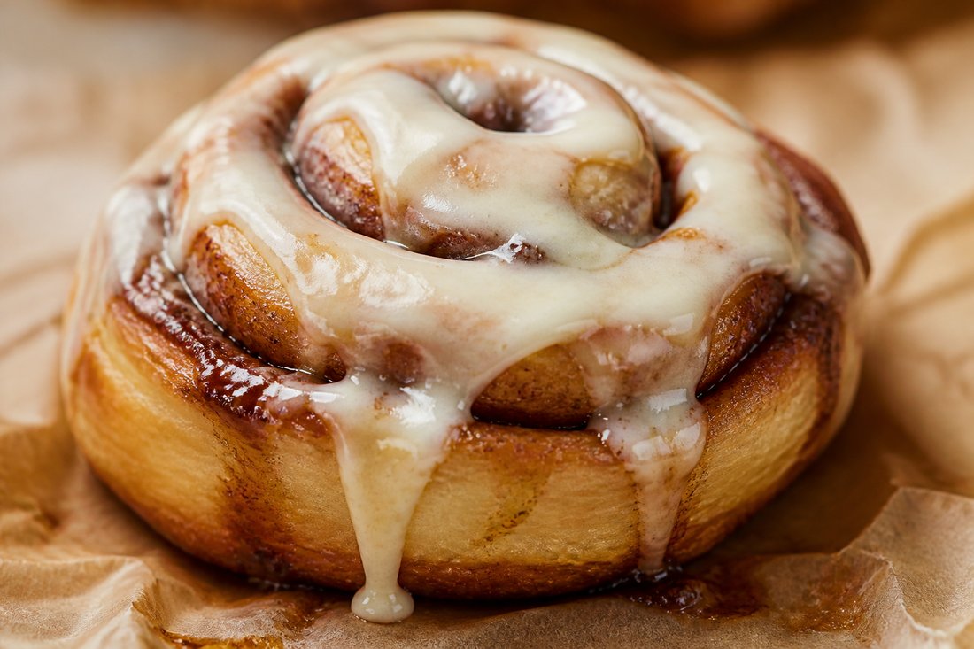 Iced cinnamon roll